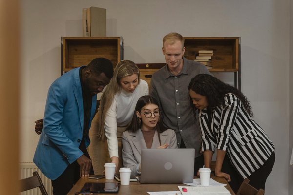 What skills are essential for UK business leaders to foster innovation within their teams?